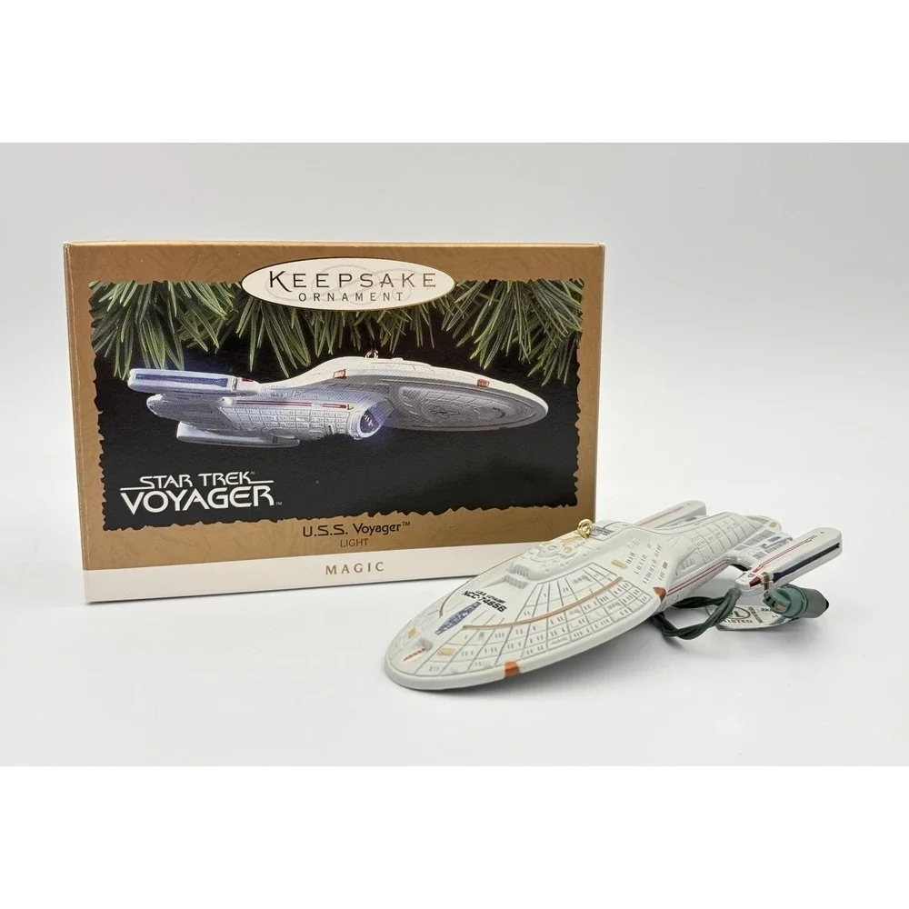 Hallmark Keepsake 1996 Star Trek Voyager USS Voyager Magic Ornament Vintage